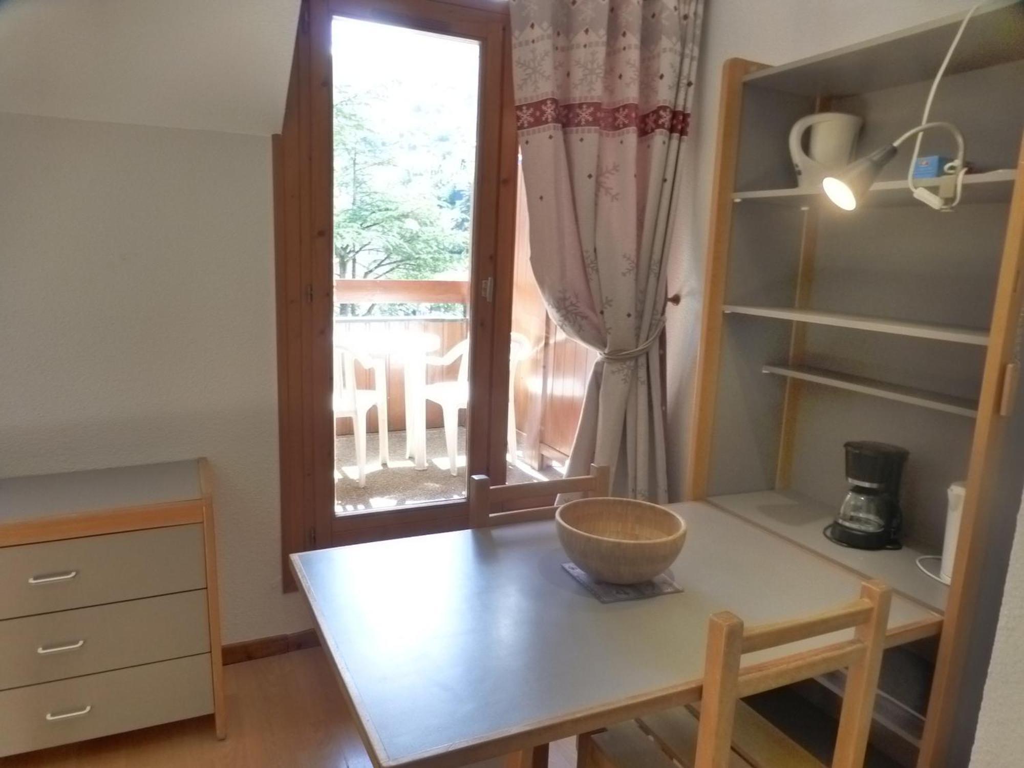 Studio Cosy Avec Balcon, Wi-Fi, Proche Thermes Et Telecabine A Brides-Les-Bains - Fr-1-512-51 المظهر الخارجي الصورة