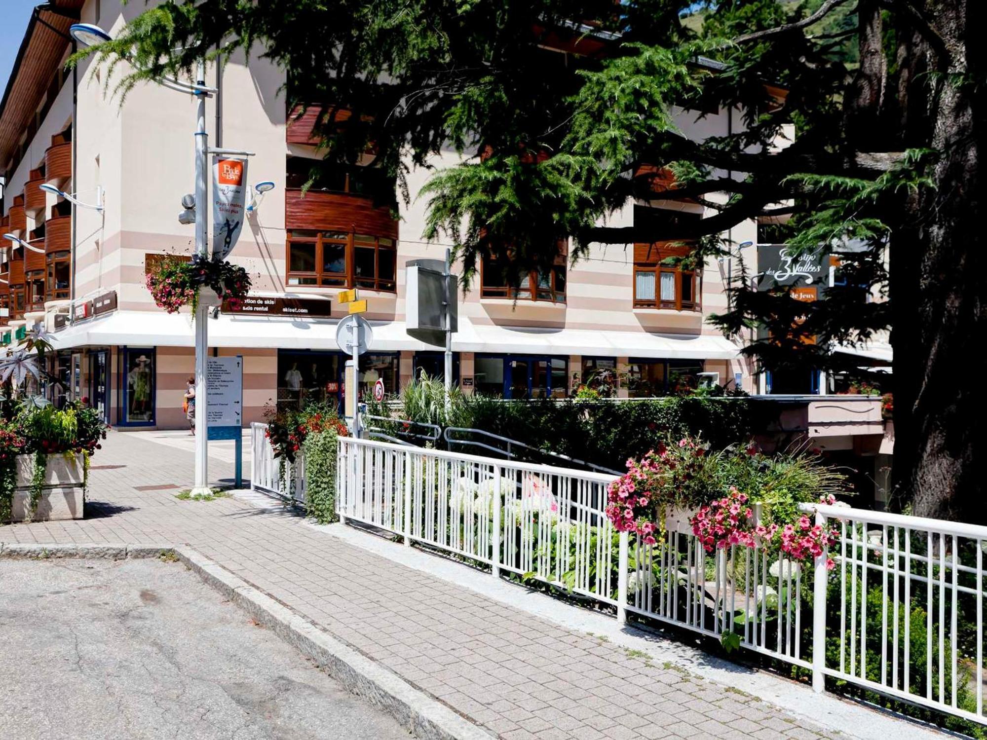 Studio Cosy Avec Balcon, Wi-Fi, Proche Thermes Et Telecabine A Brides-Les-Bains - Fr-1-512-51 المظهر الخارجي الصورة
